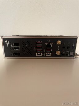 ASUS ROG STRIX B650E-I GAMING WIFI - 5