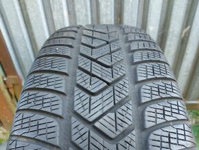 Špičkové zimné pneu Pirelli Scorpion - 235/55 R19 101H - 5