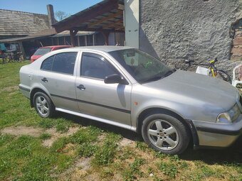 Škoda oktavia - 5