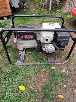 Profesionálna elektrocentrála europower EP 6500T - 5