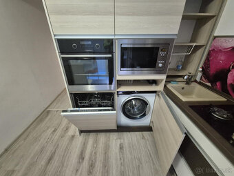 Na prenájom veľký 78 m2 3 izbový byt s lódžiou - 5