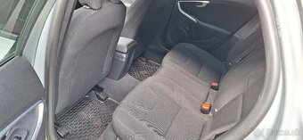 Volvo V40 D2 - 5