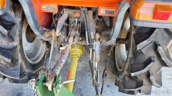 Predam Kubota-Hitachi NTX27 - 5