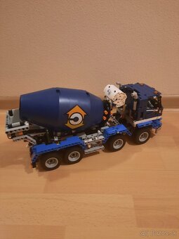 Lego Technic 42112 - Concrete Mixer Truck - 5
