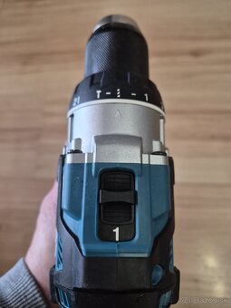 Makita vŕtačka s priklepom DHP489 - 5