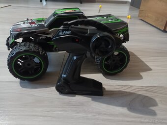 Rc auto na diaľkové ovládanie - 5