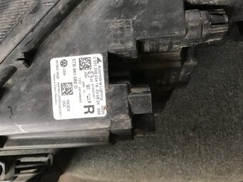 Vw touran 3 pravý svetlomet - 5