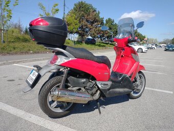 Predam aprilia scarabeo 400i.e rok 2007 - 5
