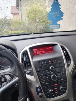 Opel Astra 1.7 CDTI 92KW 2010 - 5