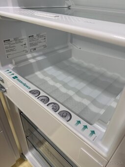 Zabudovana chladnicka GORENJE - 5