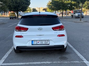 Predám Hyundai i30 1.6 crdi 70 kW 2019r.v - 5