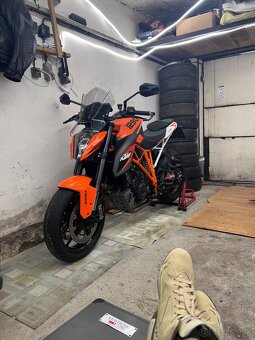 KTM 1290 - 5
