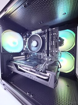 Herný PC Ryzen 5 5500 / RX 5700 XT / 16GB RAM / 500GB NVMe - 5