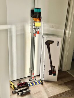 Dyson V15s Detect Absolute - 5