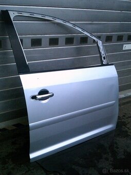 Prave predne dvere Volkswagen Caddy a Touran - 5