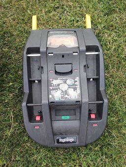 Autosedačka - vajíčko Peg Perego - 5