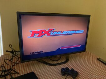 Playstation 2 / PS2 - slim (SCPH 90004) + hry +příslušenství - 5