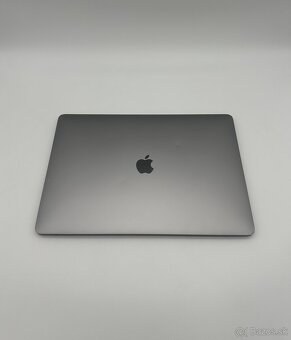MacBook Pro 15" 2019 Space Gray (100% Batéria) + ZÁRUKA - 5