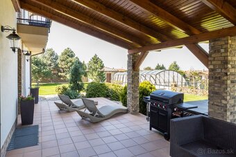 MIKELSSEN - Na predaj charizmatická vila v Stupave s pozemko - 5