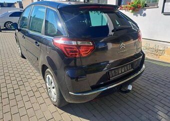 Citroën C4 Picasso 1,6 HDI nafta manuál 82 kw - 5