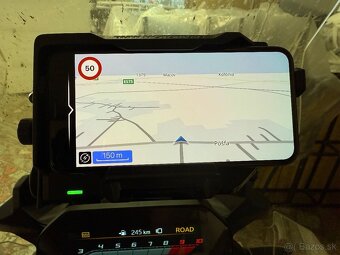 BMW connected ride cardle - 5