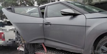 HYUNDAI VELOSTER 1.6 2015 predám motor G4FD, PREVODOVKA, DVE - 5