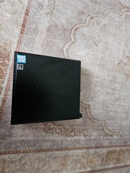 HP EliteDesk 800 G3 mini 35W /256 +120 SSD/8 ddr4 - 5