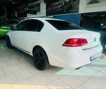 Volkswagen Passat 1.6TDI, SK ŠPZ - 5