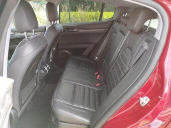 Alfa Romeo Stelvio 2.0T 206kw HAVAROVANÉ, DPH - 5