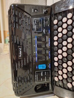 Roland FR-1X chromaticka harmonika - 5