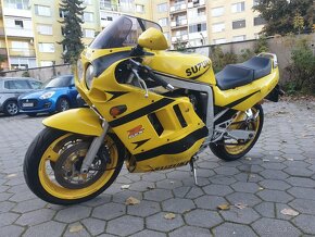 Suzuki gsx750r - 5