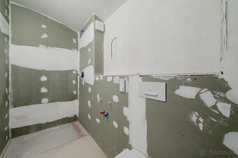 Domov na Letné v nebytovém prostoru–ubytovací jednotce 2+kk - 5