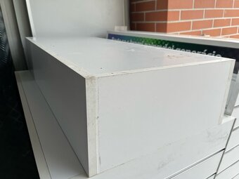 prezentačné regále obchodné stojany - 5