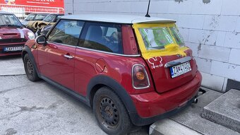 mini cooper r56 havarivany - 5