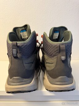 HOKA ONE ONE na Zkmu - 5