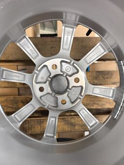 HYUNDAI i20/ /KONA/R15/ALU/TPMS/ZIMNE PNEU - 5