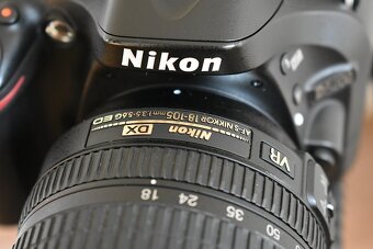 Nikon D5200 s VR objektivom 18 - 105 AF-S - 11 tisic zaberov - 5