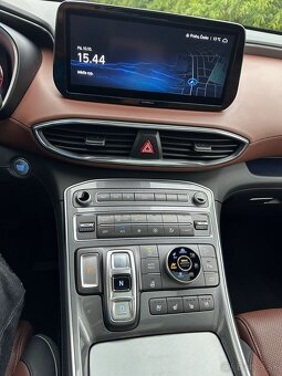 Hyundai Santa Fe 2.2 CRDi Smart 4x4 A/T 142kw - 5