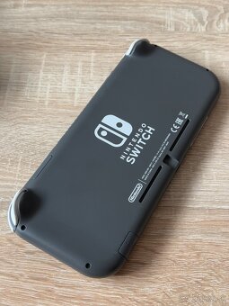 Nintendo switch Lite Grey - Pekný stav - Komplet balenie - 5
