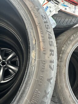 215/45R17 - 5