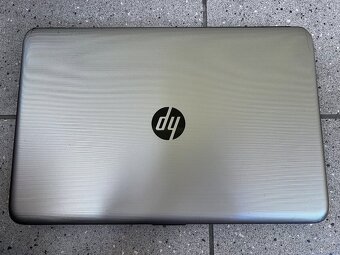 HP / Intel N3710 4-jadro / 4GB RAM / 240GB SSD / AMD /15.6" - 5