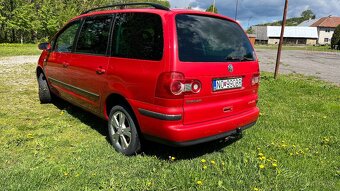 Volkswagen Sharan 1.9 TDi 96kw 7 miestny - 5