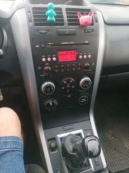 Suzuki Grand Vitara 1,9ddis - 5