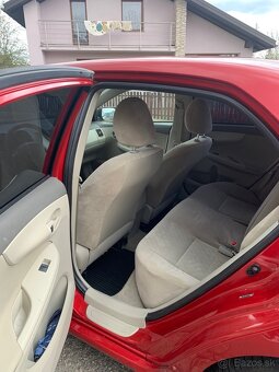 Toyota Corolla - 5