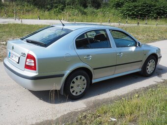 Škoda Octavia Tour 1.6 MPI, benzín, 2009 – 22 219 km - 5