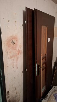 Darujem dvere a rolldoor - 5