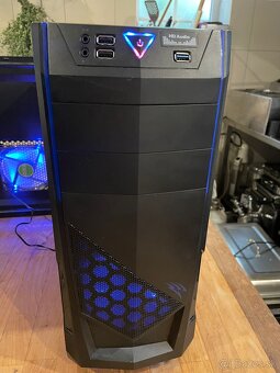Starší herný/ Kancelársky pracovný PC/ 1050 Ti 4GB/ i3-8100 - 5