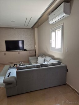 🏝️ Na predaj priestranný, moderne zariadený byt v Hurghade - 5