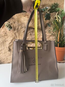 Nová hnedá kabelka na plece aj do ruky - 5