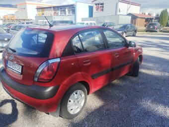 Kia Rio 1.4 LX Plus - 5